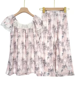 Alternative view of Women’s Cotton Capri Pajama Set – Floral Elegance