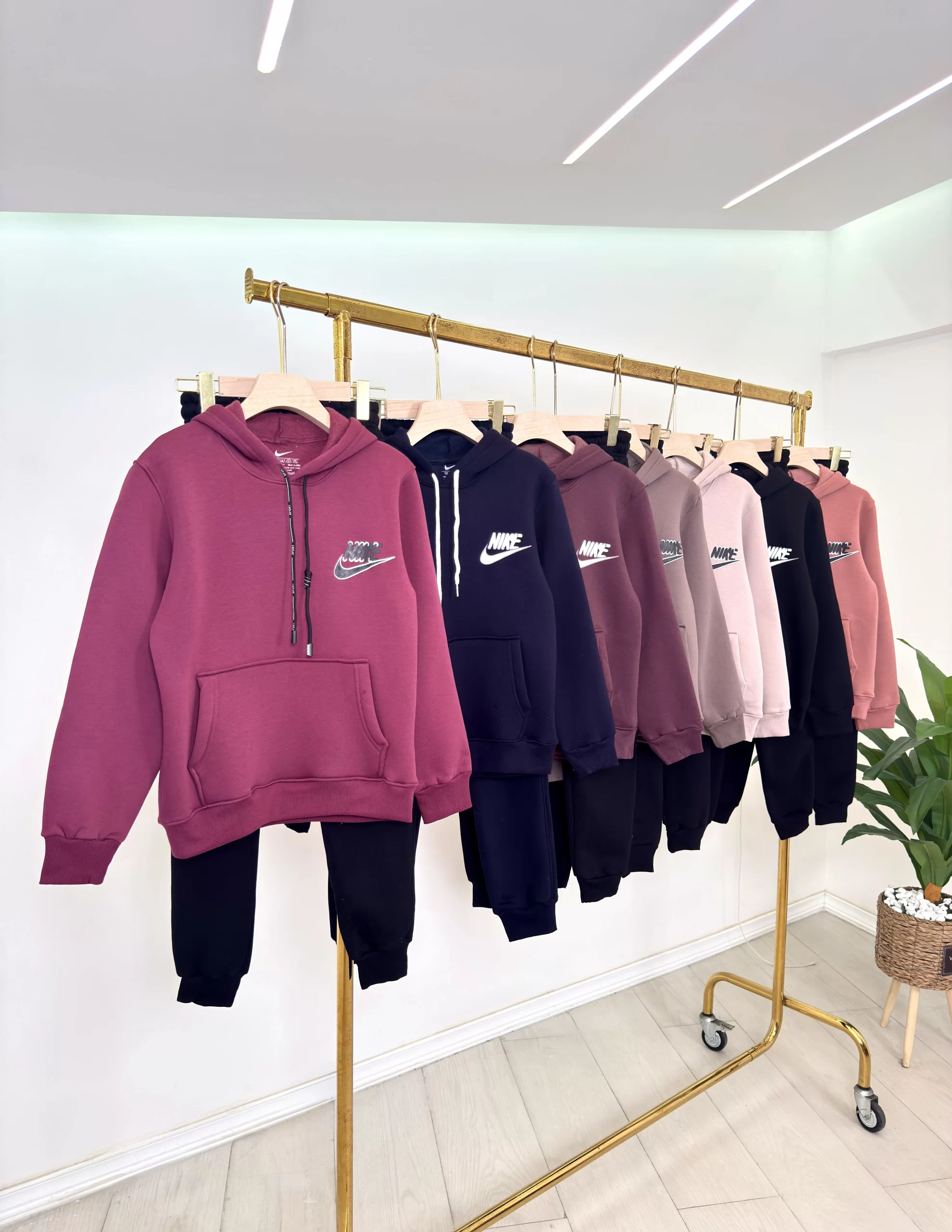 Women’s FLEECE Tracksuit – Hoodie & Jogger Pants Set - Image 2