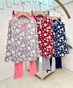Alternative view of Women's Cotton Blend Daisy Floral Pajama Set